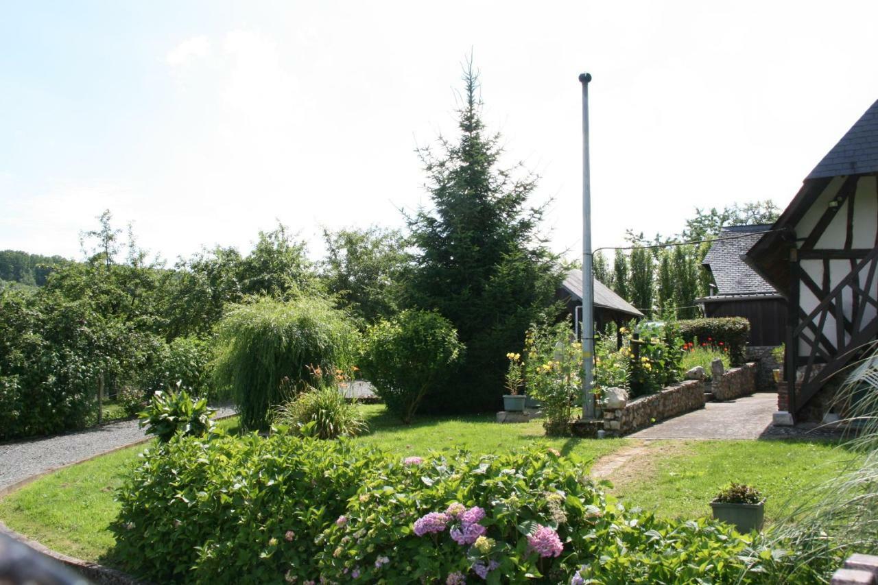 Le Clos Des Hortensias Toutainville Екстериор снимка